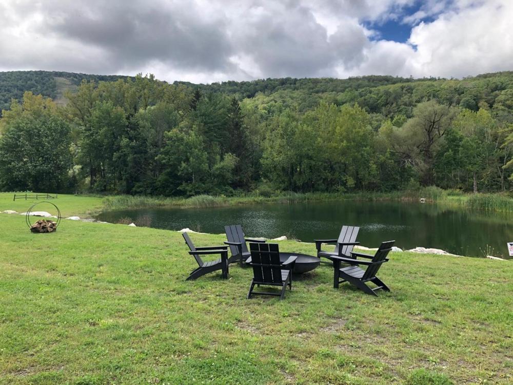 Catamount Lodging Hillsdale Экстерьер фото